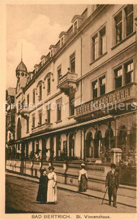 Bertrich Bad Vincenzhaus Spaziergaenger