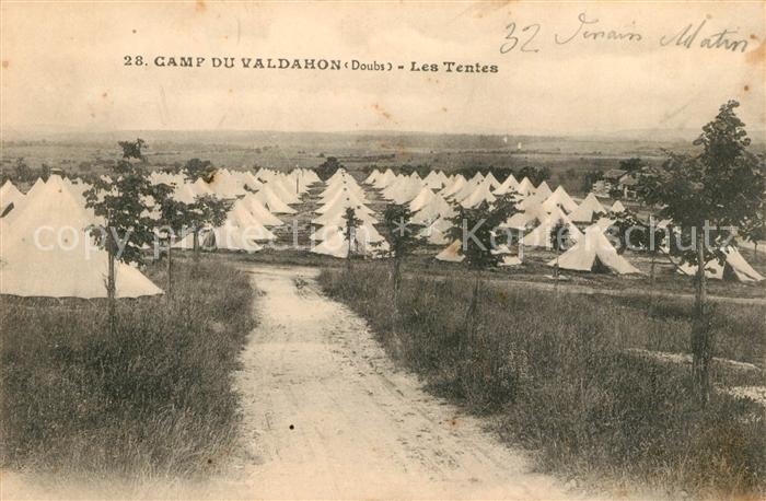 Le Valdahon Camp les tentes