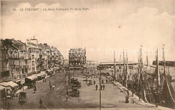 Le Treport Quai Francois Ier et le Port Bateaux