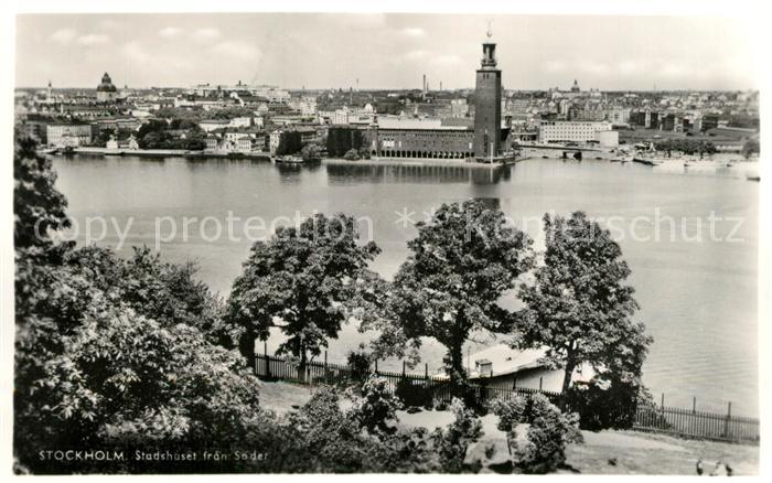 Stockholm Stadshuset fran Soeder