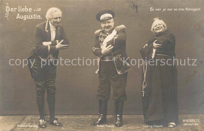 DRESDEN Elbe Der liebe Augustin Theaterauffuehrung