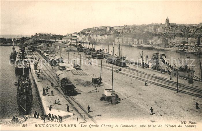 Boulogne-sur-Mer Les Quais Chanzy et Gambetta vue prise de l Hotel du Louvre