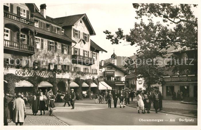 OBERAMMERGAU Bayern Partie am Dorfplatz