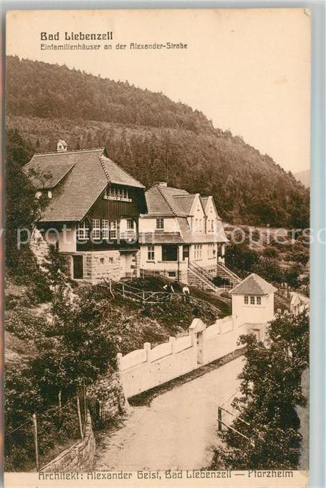 Bad Liebenzell Einfamilienhaeuser an der Alexanderstrasse Kurort im Schwarzwald