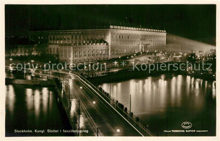 Stockholm Kungl Slottet i fasadbelysning