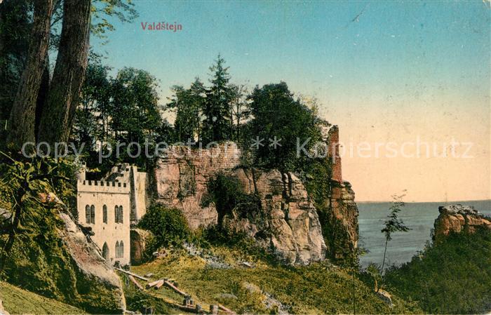 Valdstejn Ruine am Meer