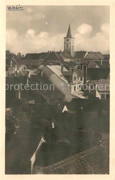 Velesin Blick ueber den Daechern mit Kirche