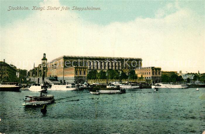 Stockholm Kongl Slottet fran Skeppsholmen