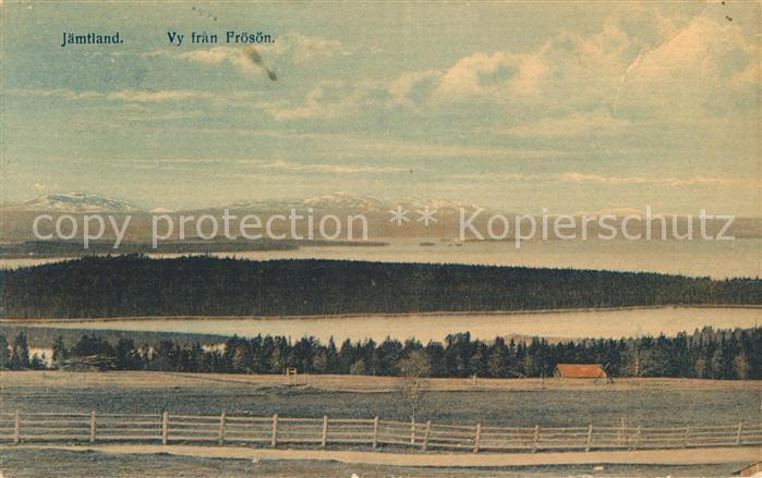 Jaemtland Vy fran Froesoen