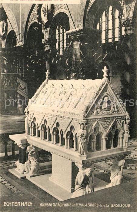 Echternach Saarcophage de St Willebrord dans la Basilique