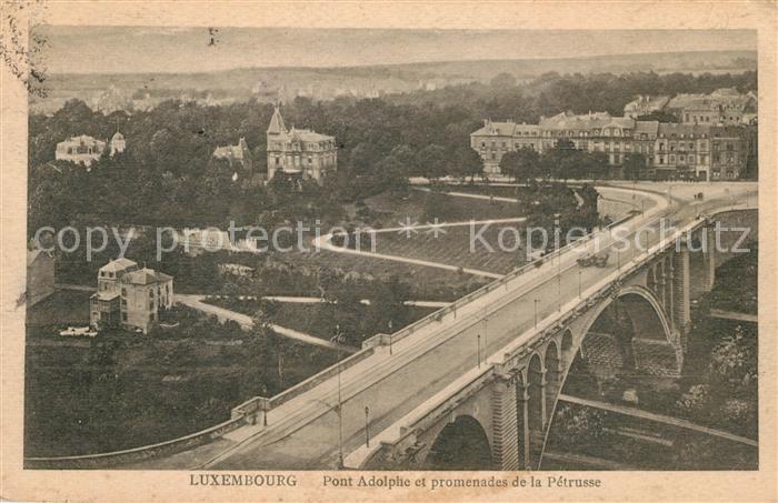 Luxembourg Luxembourg Pont Adolphe et promenades de la Petrusse Vue generale aer