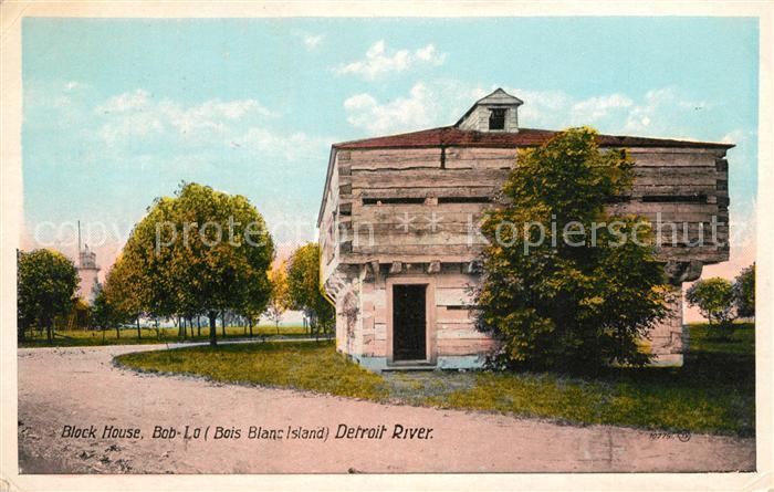 Detroit Michigan River Block House Bob-La