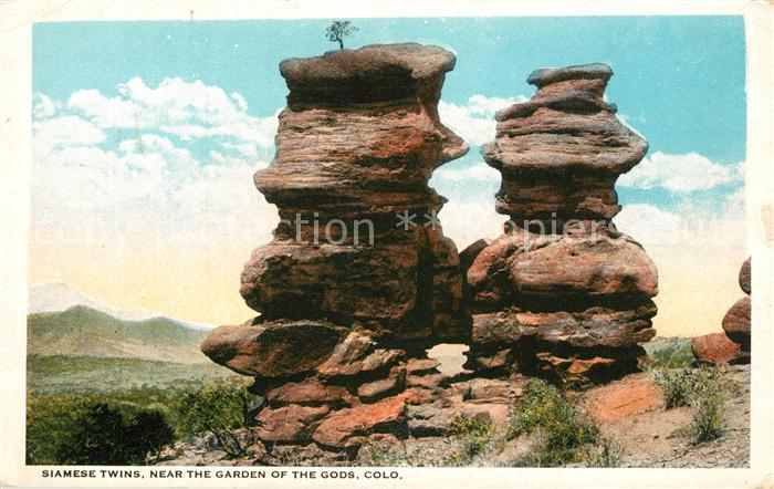 Colorado US-State Siamese Twins Near the Garden of the Gods