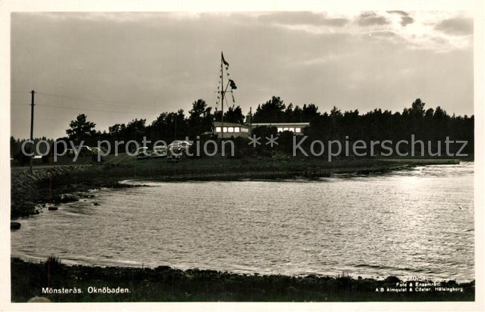 Moensteras Oknoebaden