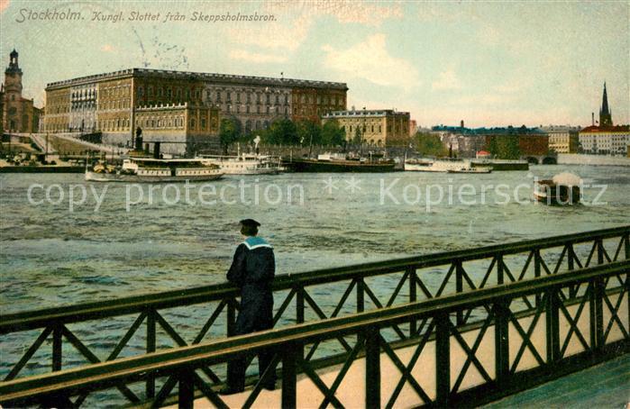 Stockholm Kungl. Slottet fran Skeppsholmbron