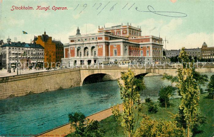 Stockholm Kungl Operan Bruecke Opernhaus