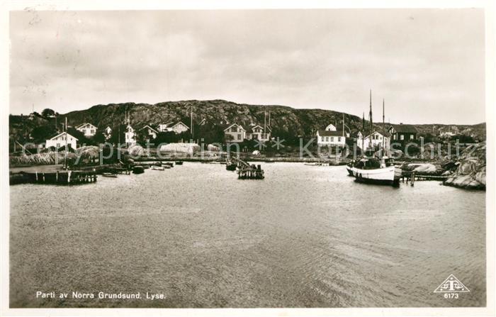 Lyse Goetaland Parti av Norra Grundsund Hafen