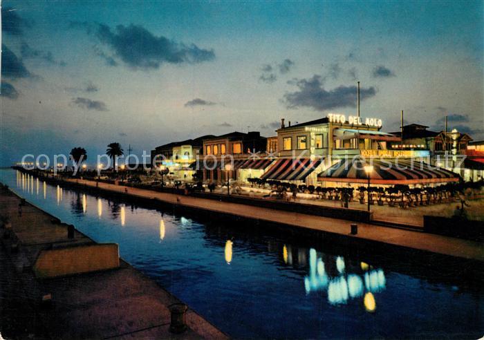 Viareggio Ristorante Tito del Molo di notte