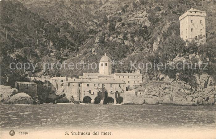 San Fruttuoso di Camogli Abtei Kloster Ansicht vom Meer aus