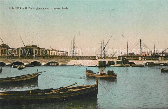 Siracusa Il Porto piccolo con il nuovo Ponte