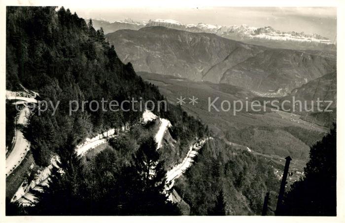 Mendelstrasse mit den Dolomiten