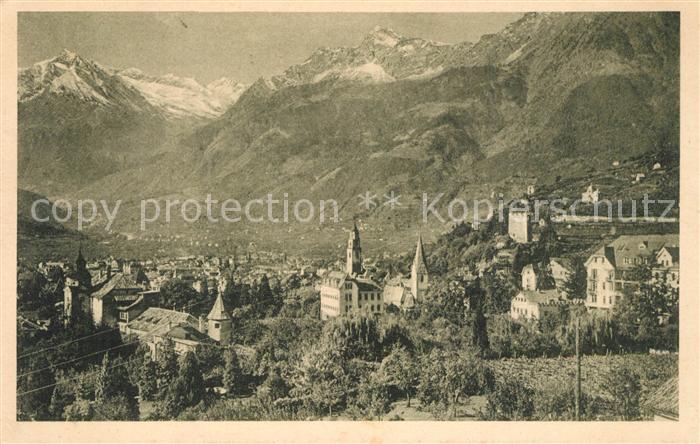 Obermais Meran mit Zielspitze und Tschigat Texelgruppe