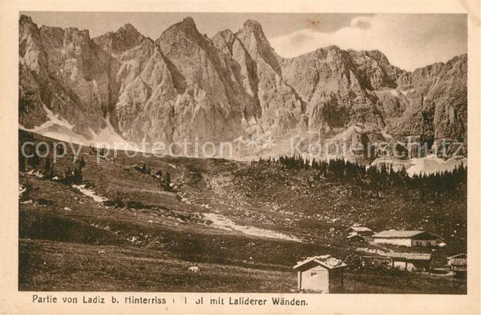 Ladiz Alm Landschaftspanorama mit Laliderer Waenden Karwendel