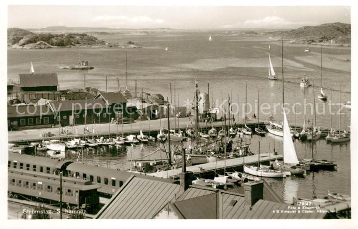Stroemstad Hamnen Segelerhafen
