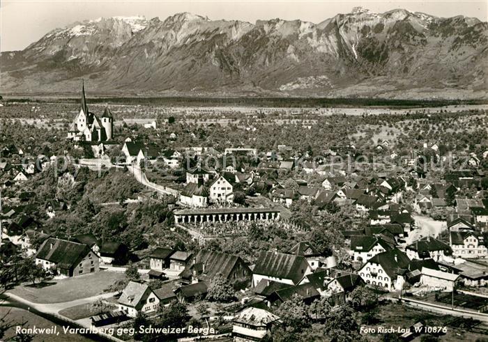 Rankweil Vorarlberg Stadtpanorama Blick gegen Schweizer Berge