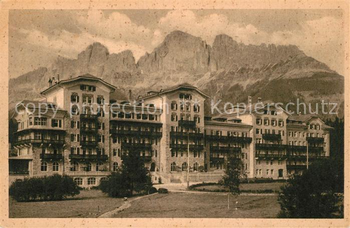 Dolomiti Hotel Carezza al Lago