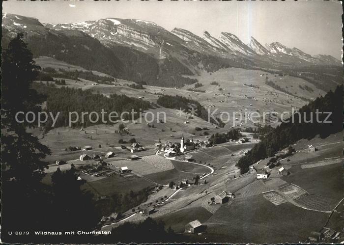 Wildhaus SG mit Churfirsten