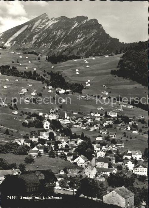 Amden Walensee SG Gesamtansicht mit Leistkamm