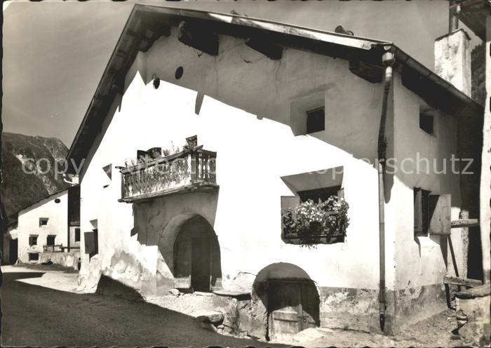 Bever Maloja Altes Engadiner Haus