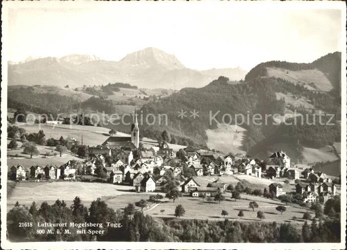 Mogelsberg Ortsansicht mit Kirche Blick zum Speer Alpstein