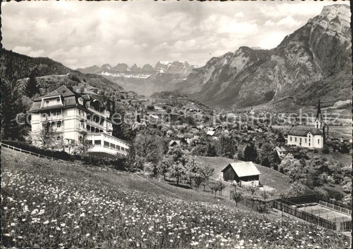 Wangs Kurhaus mit Blick zu den Churfirsten Appenzeller Alpen