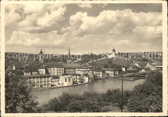Schaffhausen SH Rheinpartie mit Festung Munot Wahrzeichen