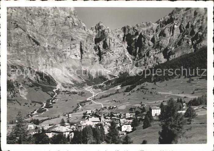 Leukerbad Gesamtansicht mit Gemmiweg
