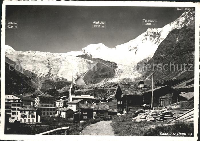 Saas-Fee Ortsansicht mit Kirche Mischabelgruppe Gletscher