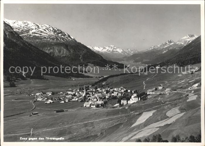 Zuoz GR Gesamtansicht mit Oberengadin