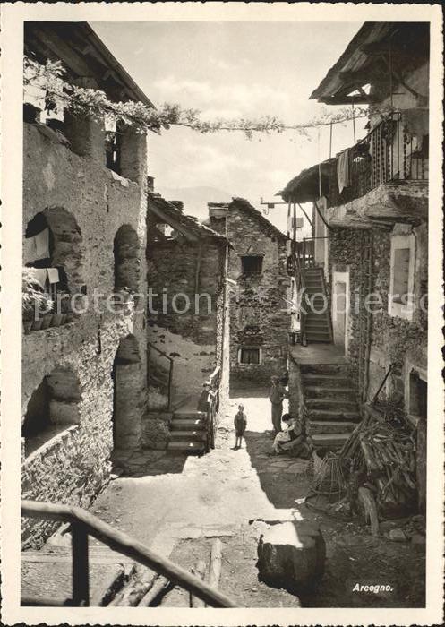 Arcegno case Haeuser