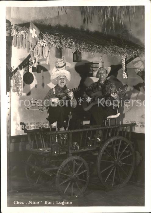 Lugano TI Chez Nino Bar Musikanten Gitarre Mandoline