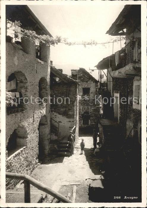 Arcegno Motivo Villagio