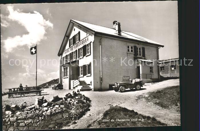 Les Rasses Hotel du Chasseron Schweizer Flagge