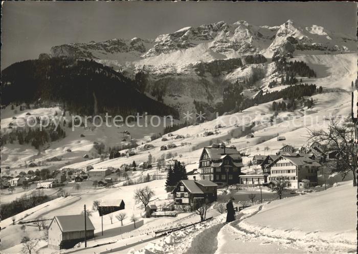 Amden Walensee SG Ortsansicht mit Kurhaus Bergruh und Mattstock Alpstein