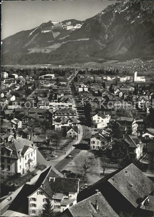 Werdenberg Blick ueber die Stadt Hauptstrasse