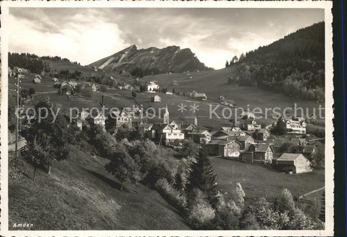 Amden Walensee SG Ortsansicht mit Kirche Leistkamm