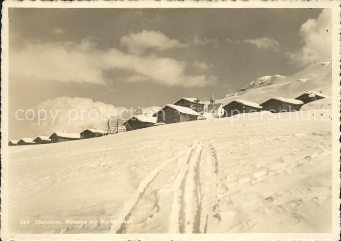 Obersaxen GR Winter Skihang Dorf