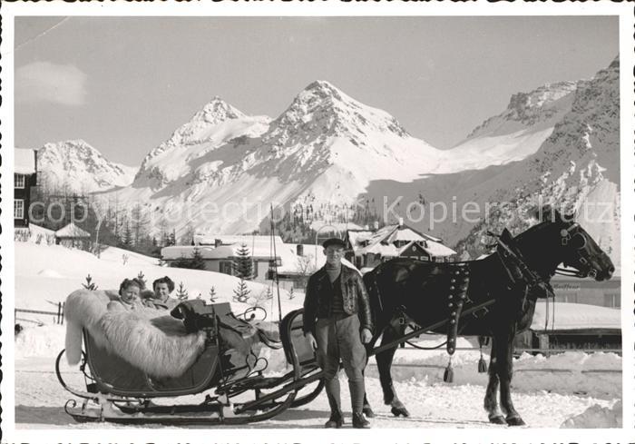 Helvetia Schweiz Pferdeschltten