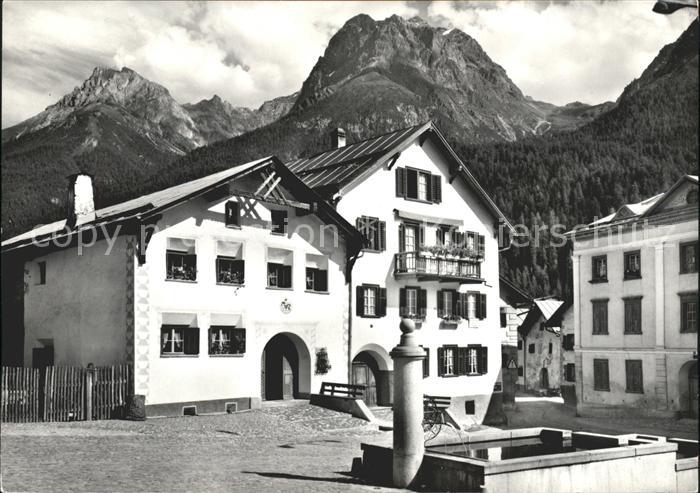 Scuol Dorfplatz Buegl Grand