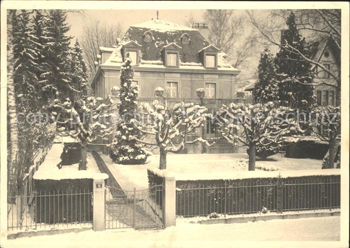 Winterthur Wohnhaus verschneit